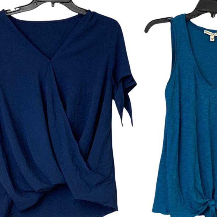 Lot of 2 Express One Eleven Womens Medium Blue V Neck Short Sleeve Top Tank Tops