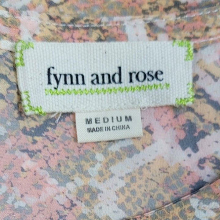 Fynn And Rose Womens Medium Pastel Snake Skin Back Zipper Short Sleeve Top