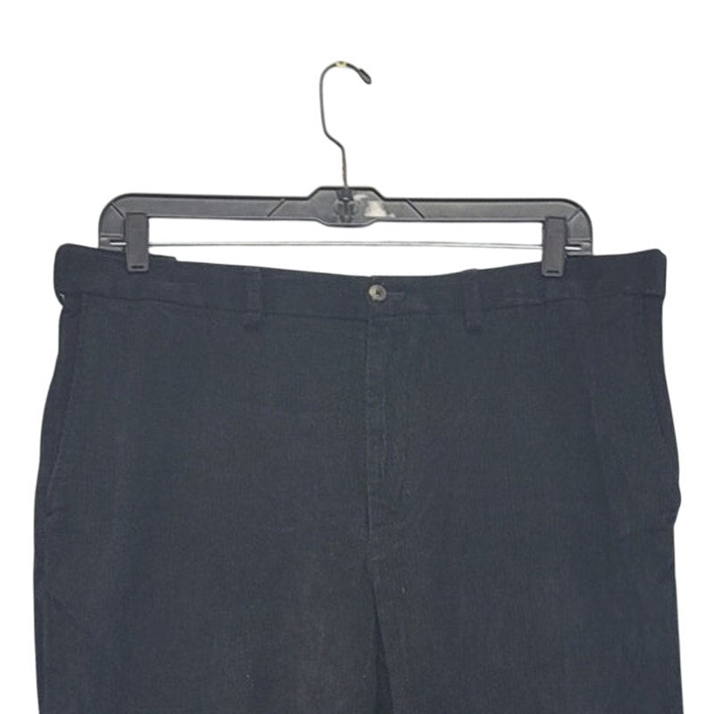Haggar Mens 42 X 32 Black 100% Cotton Flat Front Multi Pocket Corduroy Pants