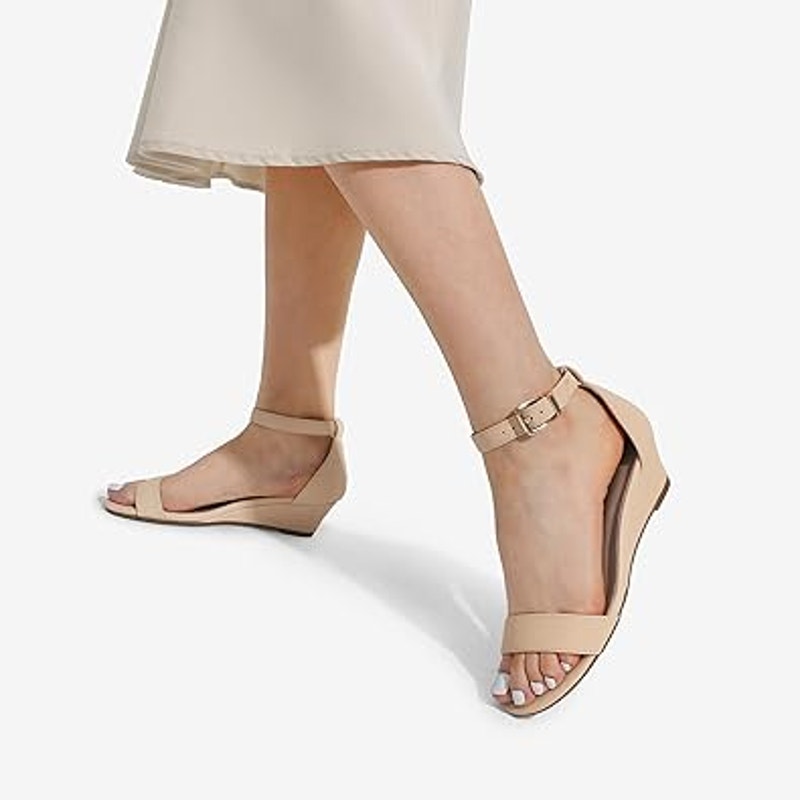 Dream Pairs Womens Size 7.5 Tan Open Toe 2" Low Wedge Ankle Strap Sandal Shoes