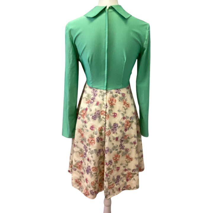 Handmade Medium Long Sleeve Open Front Collar Slit Fully Lined Floral Dress