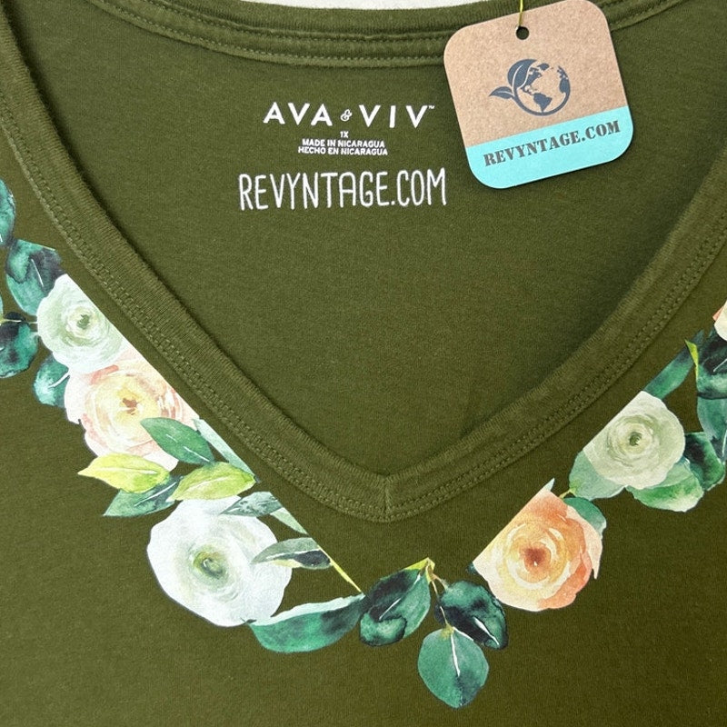 Upcycled Hand Printed Womens Size 1X Floral V Neck Short Sleeve Olive Tee Shirt