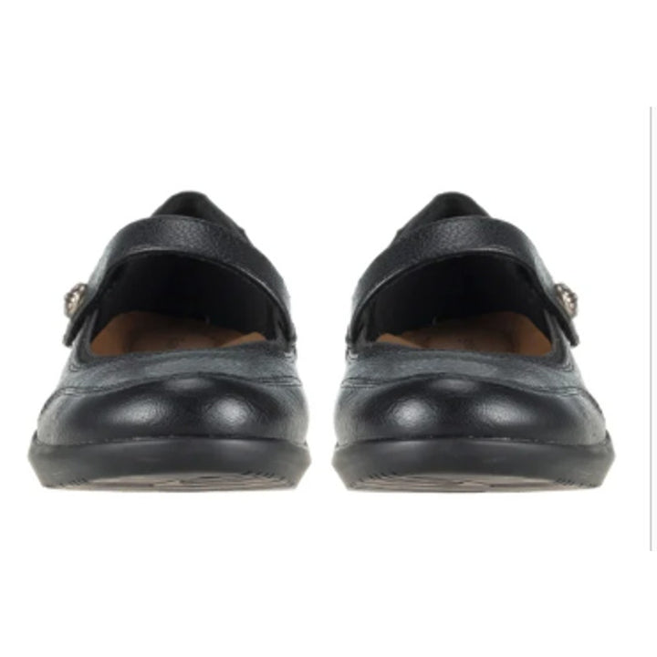 New In Box Baretraps Womens Size 8 Black Jurnee Mary Jane Faux Leather Shoes