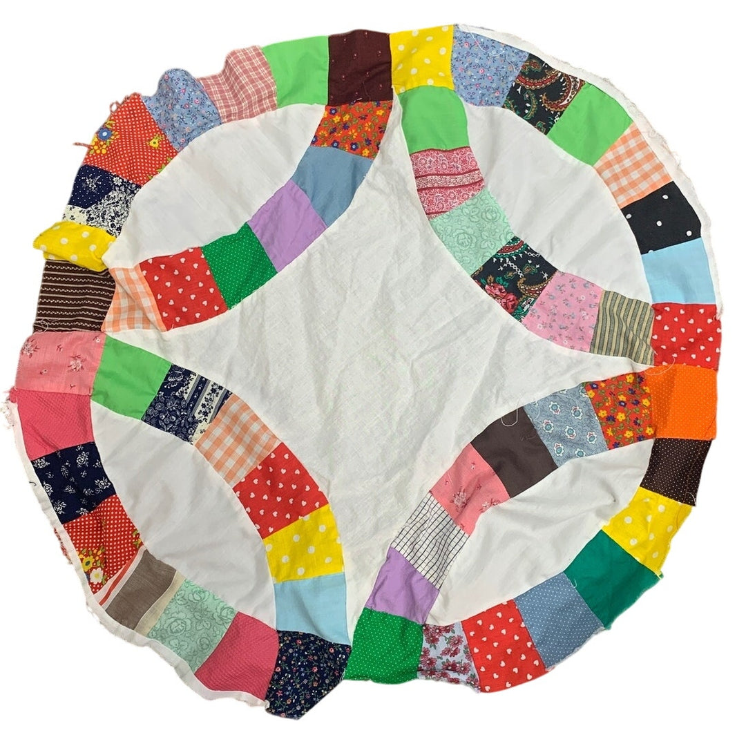 Vintage Hand Pieced Round Cotton Fabric Quilt Topper Hand Sewn Craft Project