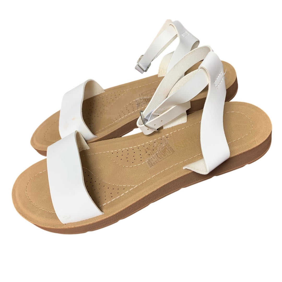 Dream Pairs Womens Size 8.5 White Faux Leather One Band Ankle Strap Sandal Shoes