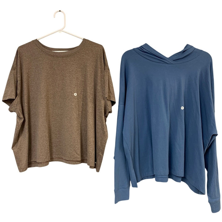 2 New Eddie Bauer Womens 2XL Tempo Blue Tan Hoodie Surreal Travel Crew Tee Tops
