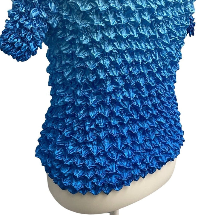 One Size Womens Blue Puffy Stretchy Expandable 100% Polyester Magic Shirtd