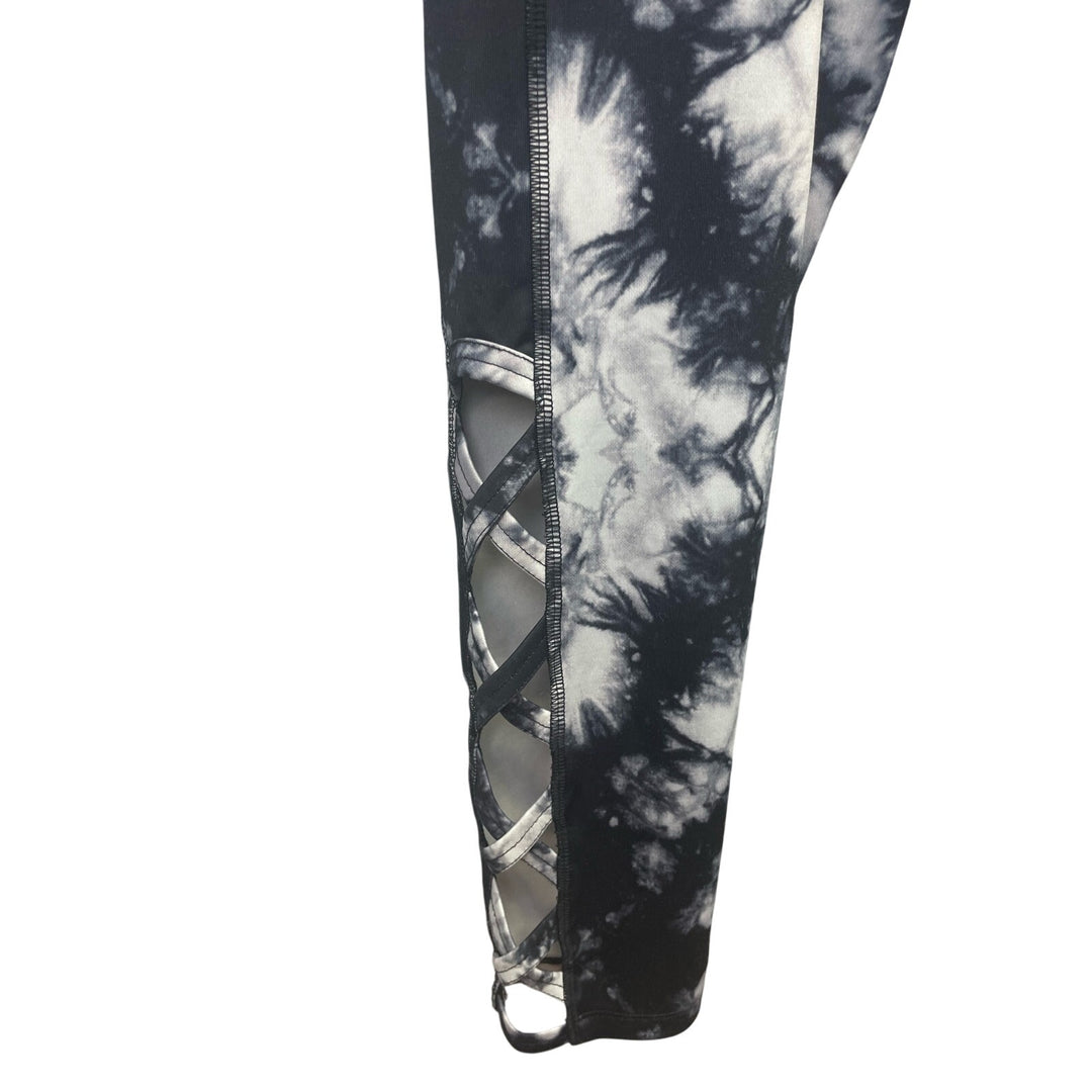 Lot of 2 Vogo Athletica &amp; Zella Medium Stretch Polyester Athletic Ankle Leggings