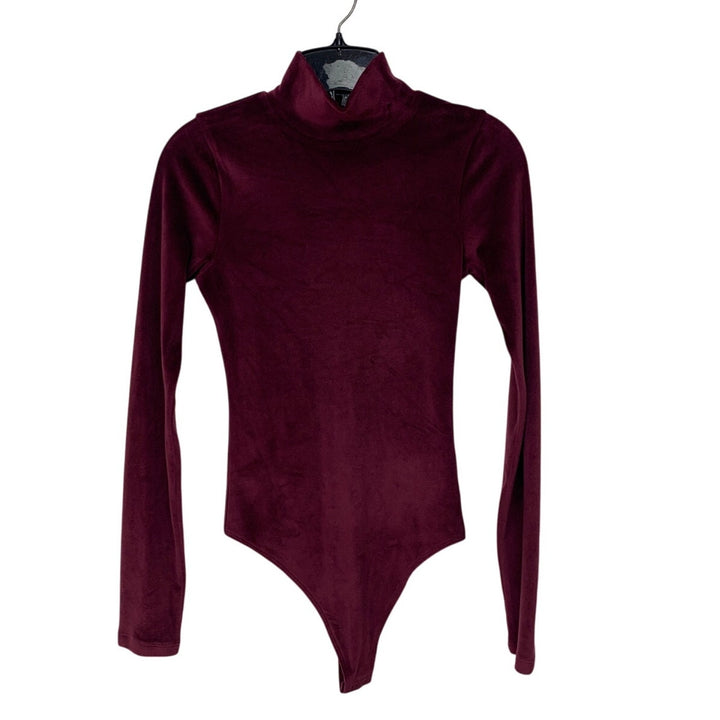 New American Eagle Womens Small Long Sleeve Soft Velour Snap Closure Bodysuit