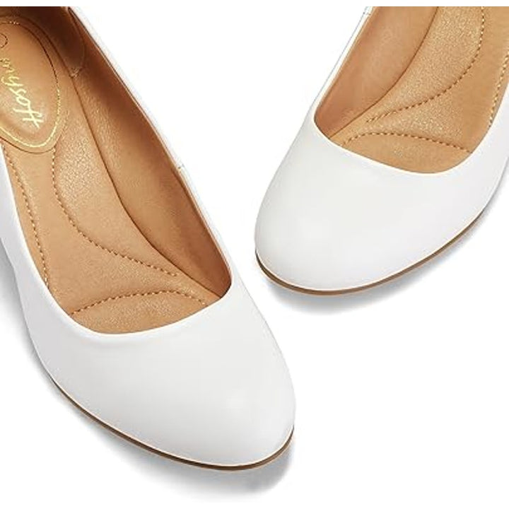 Mysoft Womens Size 8 White Rounded Toe 2.25" Block Heel Slide On Pumps Shoes