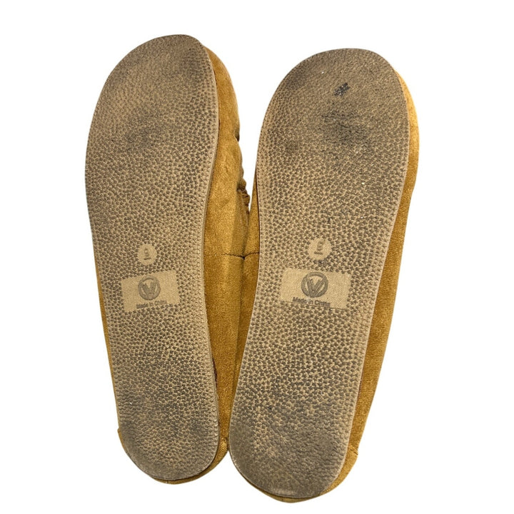 Fibure Womens Size 9 Brown Faux Suede Moccasin Indoor Outdoor House Slippers
