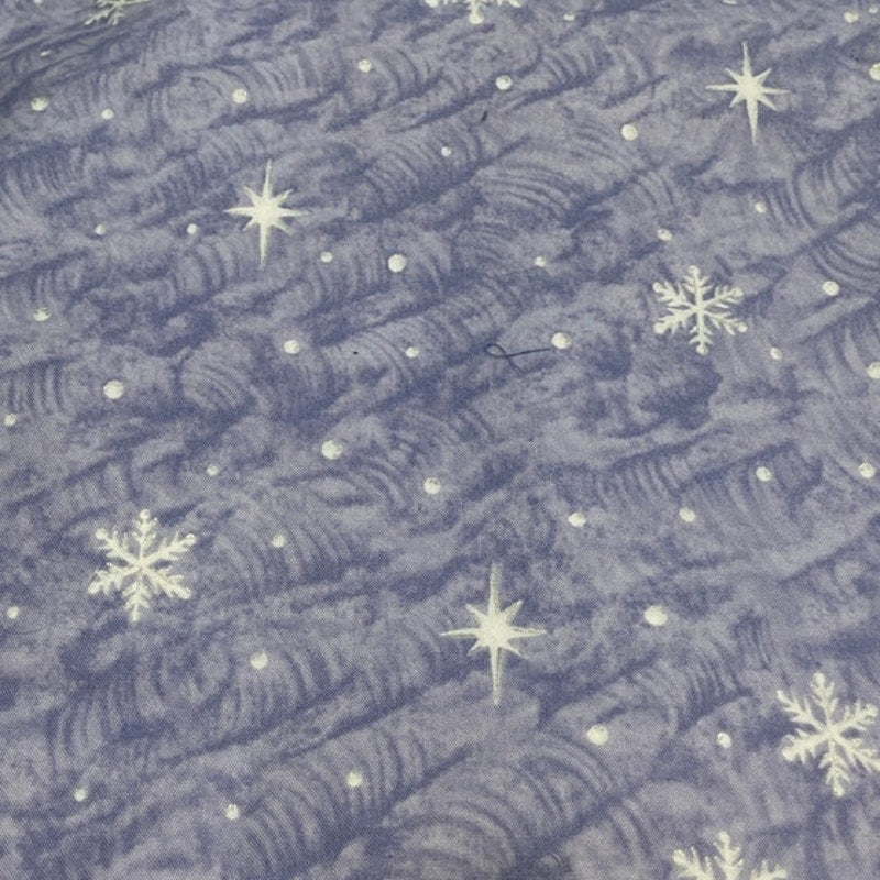 1.5yds 100% Cotton Winter Wonderland Stars Purple Craft Sewing Fabric Remnant
