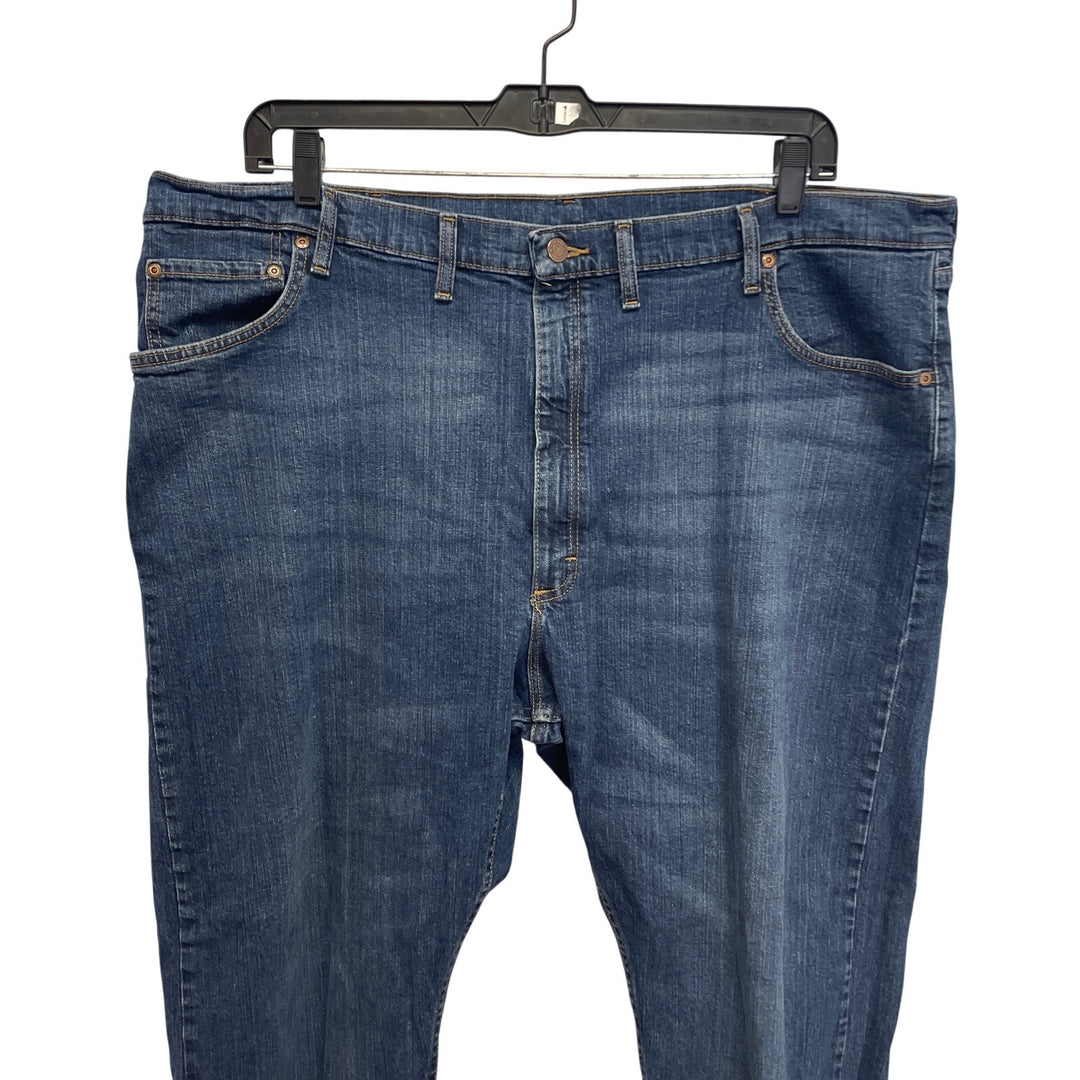 Wrangler Mens 46 X 30 Cotton Blend Relaxed Fit Med Wash Denim Blue Jeans