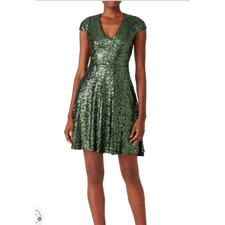 Badgley Mischka Size 8 Green Emerald Sequin Natasha Short Sleeve Mini Dress