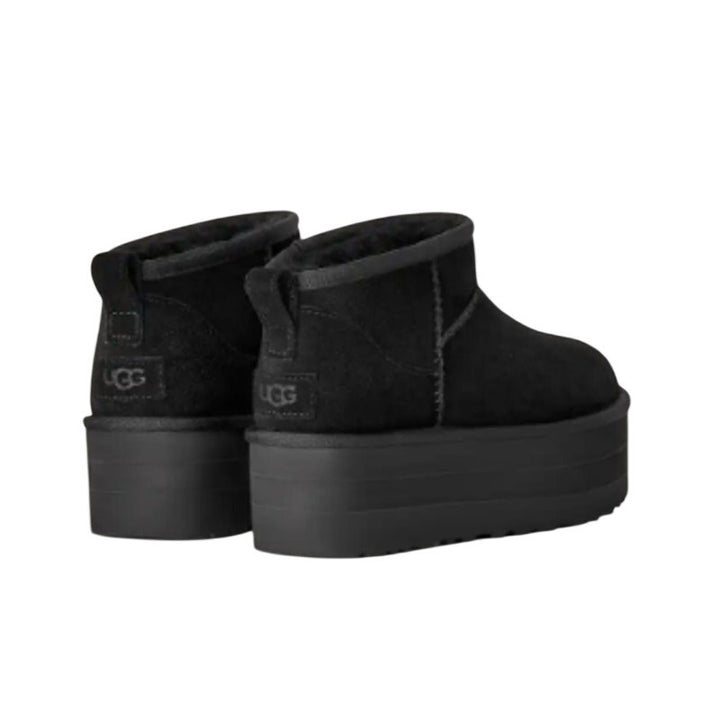 New In Box UGG Womens Size 9 Classic Mini Platform Suede Slide On Winter Boots