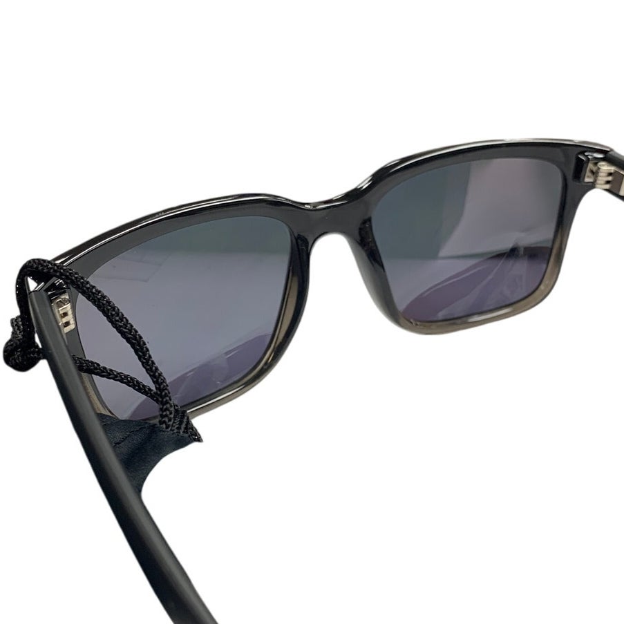 New Maxjuli Black Epoch Mens Romeo B-7 Polarized Sunglasses w Carrying Bag