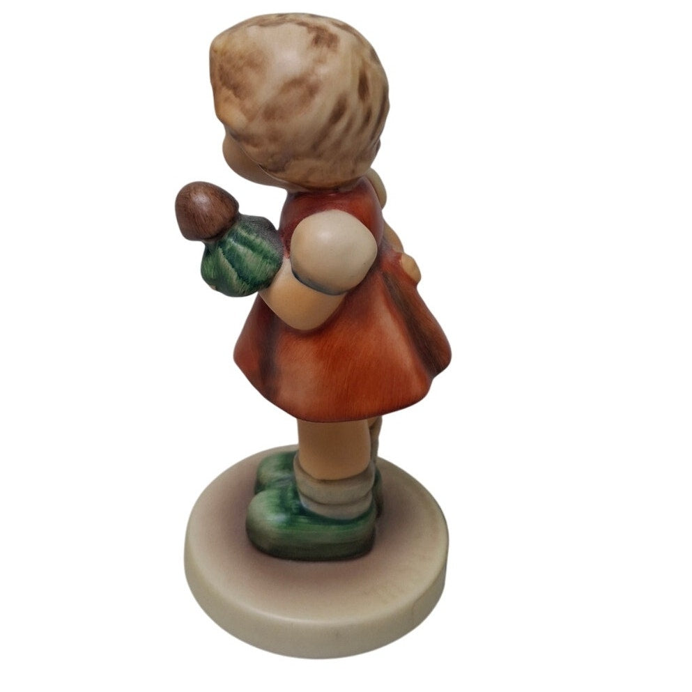 Vintage 1999 Hummel Goebel 2103A Puppet Princess Collectible Ceramic Figurine
