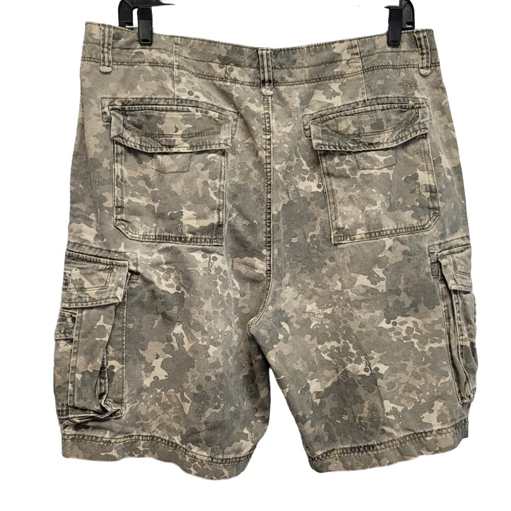 Union Bay Mens Size 40 100% Cotton Long Camo Camouflage Cargo Shorts w Pockets