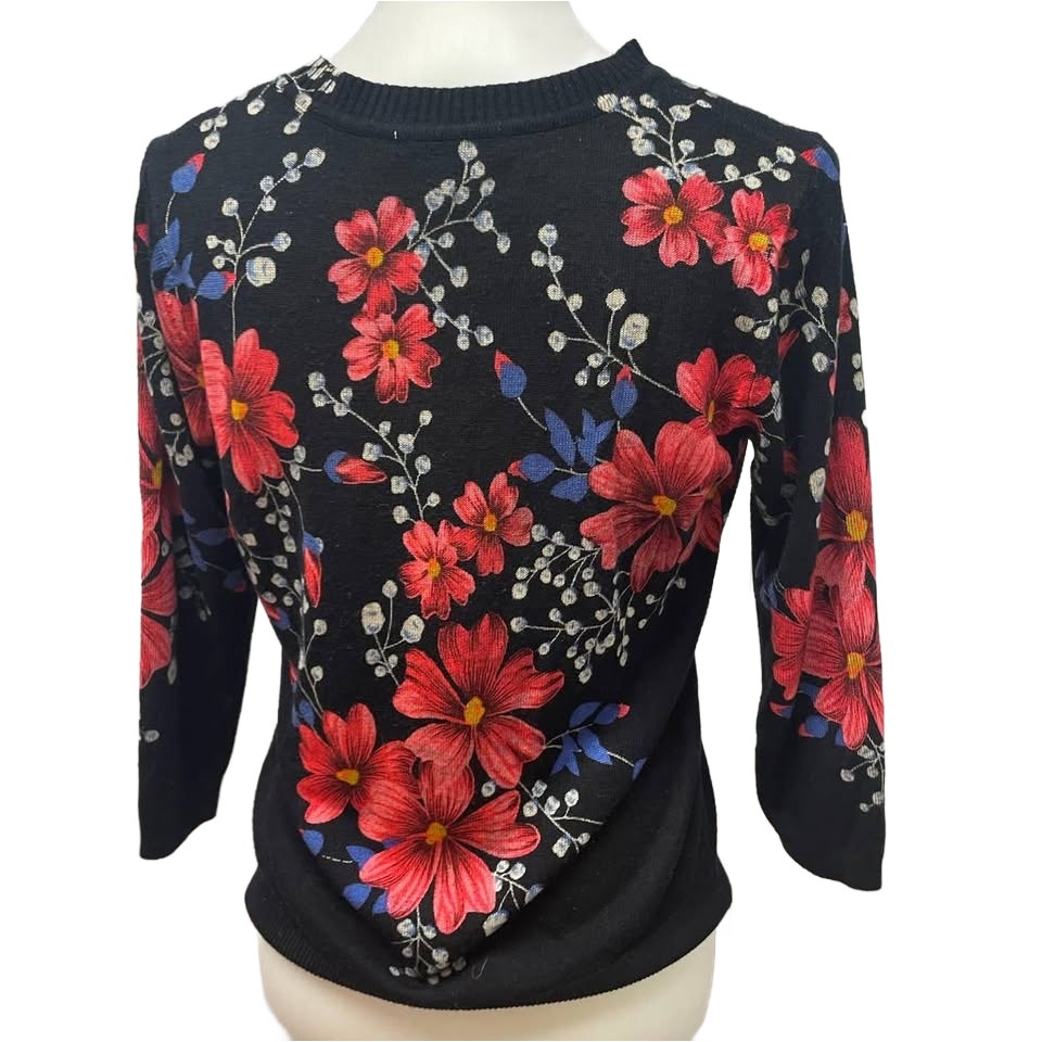 Emily Daniels Medium Long Sleeve Silver Stud Bejeweled Crew Neck Floral Sweater