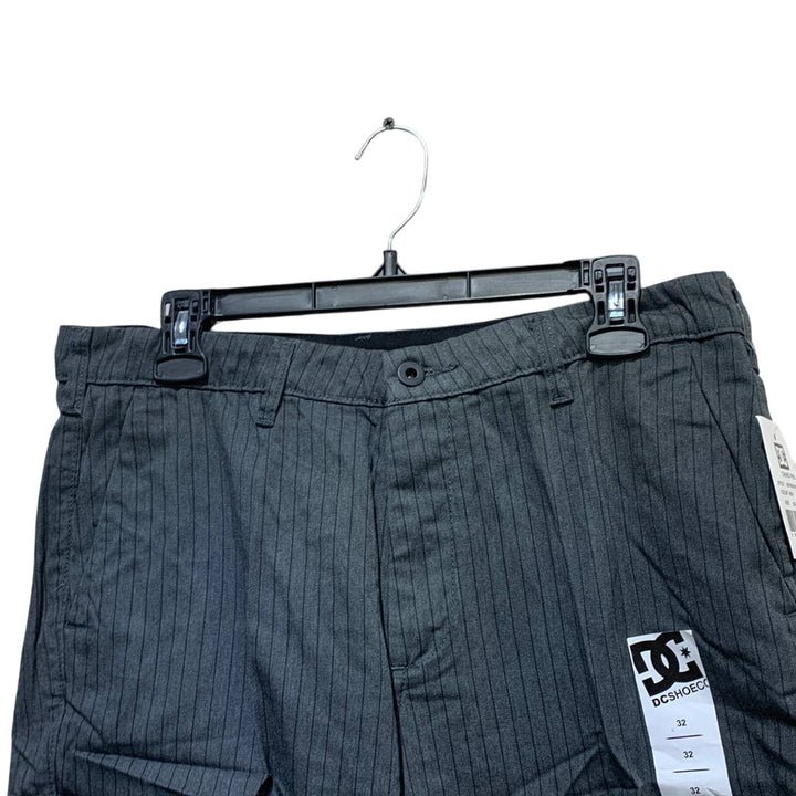 New DC Shoes Size 32 Black on Gray Pinstripe Chino Long Board Shorts w Pockets