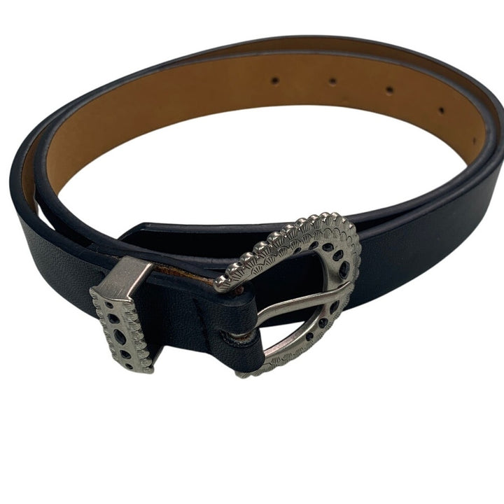 New Universal Thread Womens Small Faux Leather Silver Buckle Fashion Belt