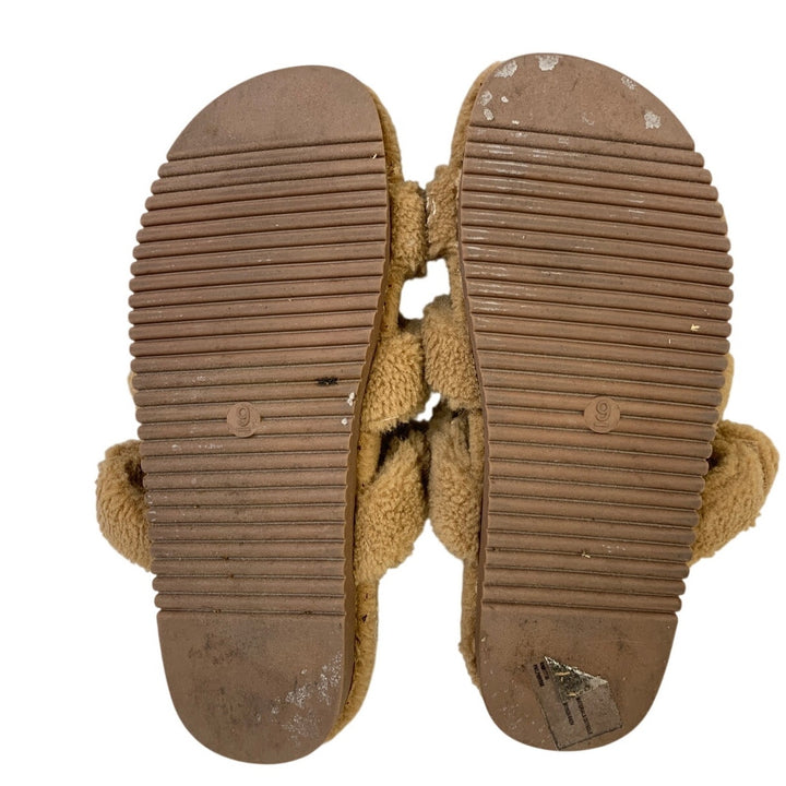 Wild Fable Womens Size 9 Brown Fuzzy Slippers Slip On Open Round Toe Shoes