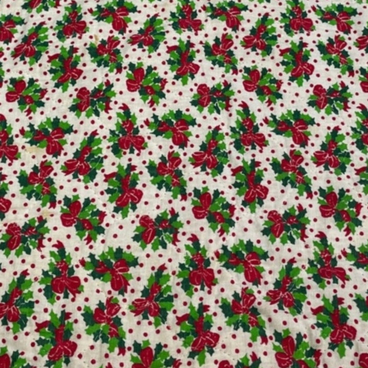 4 Vintage 1980s Handmade Holly Polka Dot Reversible Christmas Oval Place Mats