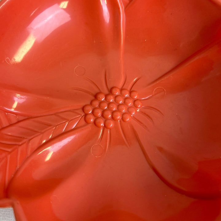 5 Vintage Hofmann Industries Melamine Plastic Flower Shaped Orange Snack Bowls