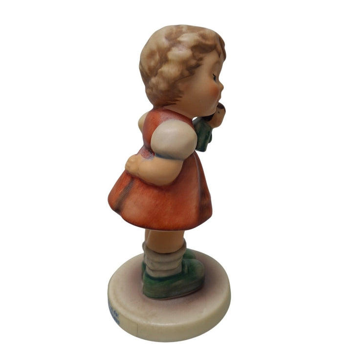 Vintage 1999 Hummel Goebel 2103A Puppet Princess Collectible Ceramic Figurine