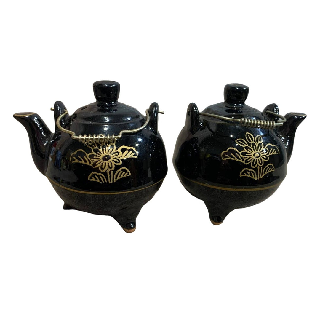 Vintage Japan Ceramic Large Rooster Tea Kettle Teapot Salt Pepper Shaker Set
