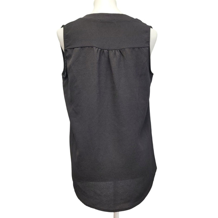 Jon &amp; Anna Contemporary Womens Medium Sleeveless V Neck Lightweight Blouse