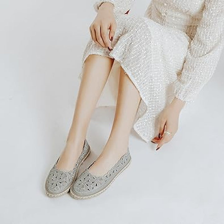 New Heawish Womens 9.5 Silver Daisy Flower Cutout Espadrille Ballet Flat Shoes