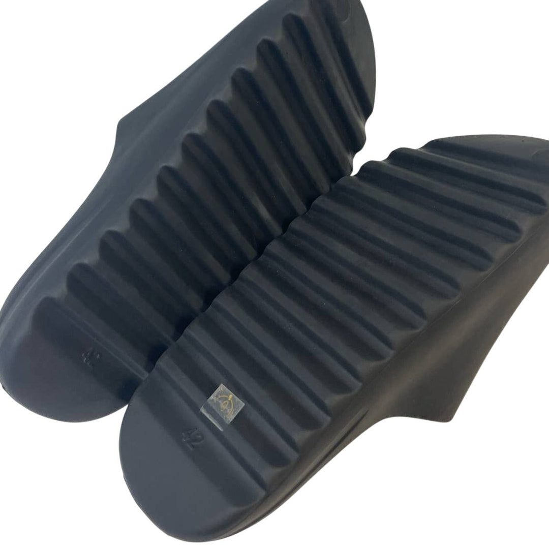 Cape Robbin Womens US Size 9 Soft EVA Foam Black Slide On Comfy Basic Sandals