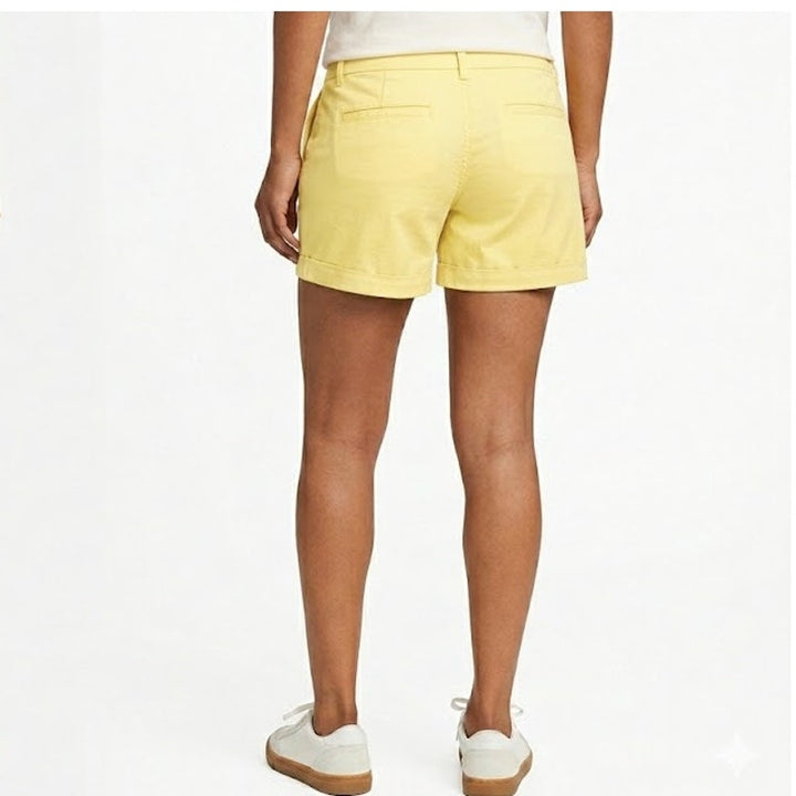 New Eddie Bauer Womens Size 18 Light Yellow Aspire Stretch Cotton Chino Shorts