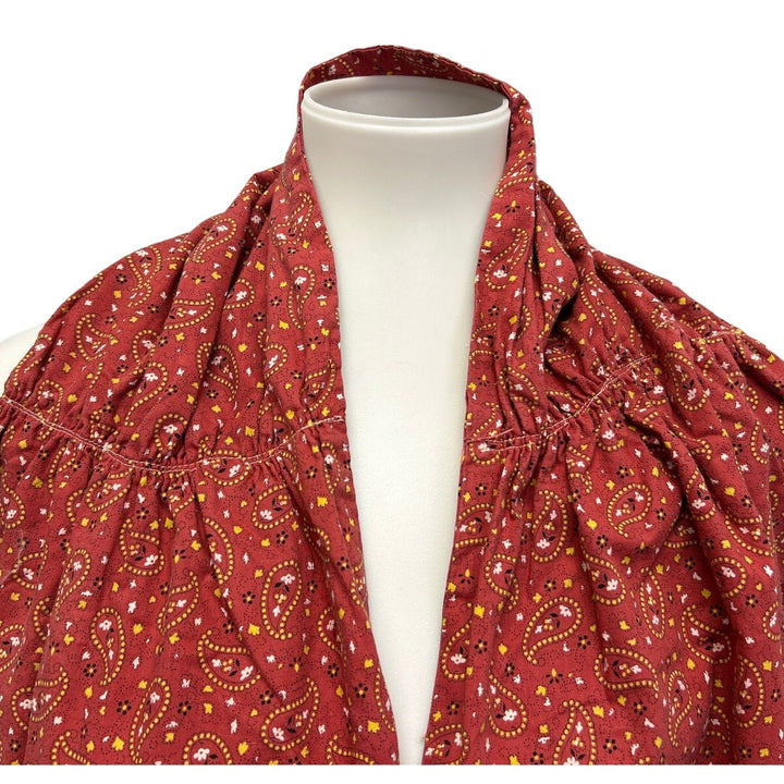 Vintage Handmade Cottagecore Calico Paisley Shawl Wrap with Pockets