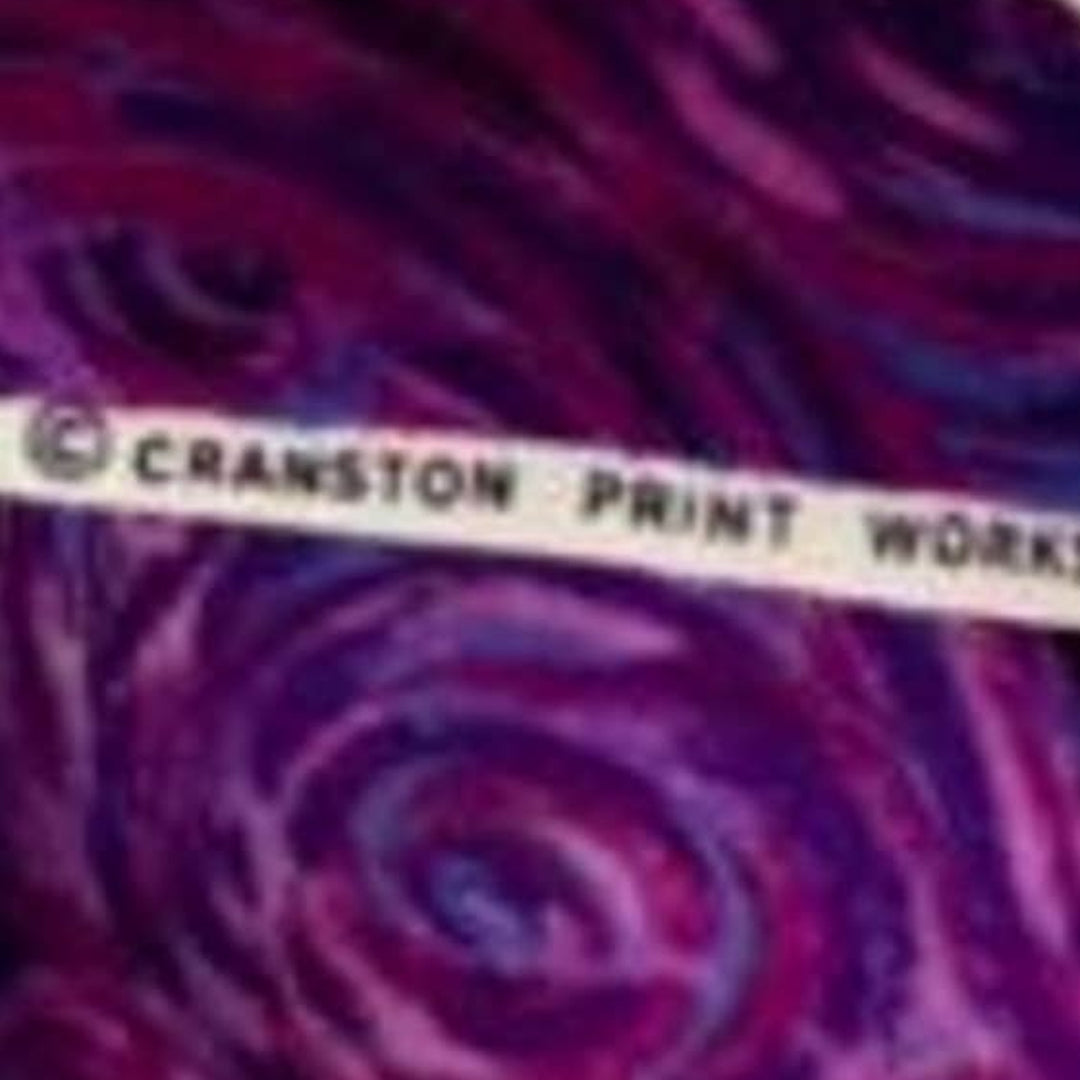 2yds 100% Cotton Purple Blue Swirl Stripe Quilting Craft Sewing Fabric Remnant
