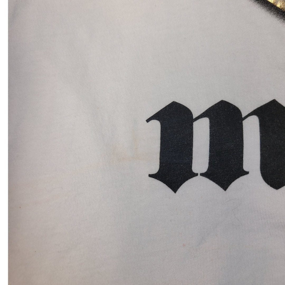 2017 Signed MC Magic Mens Medium 100% Cotton Short Sleeve Crew Neck Tee Shirt