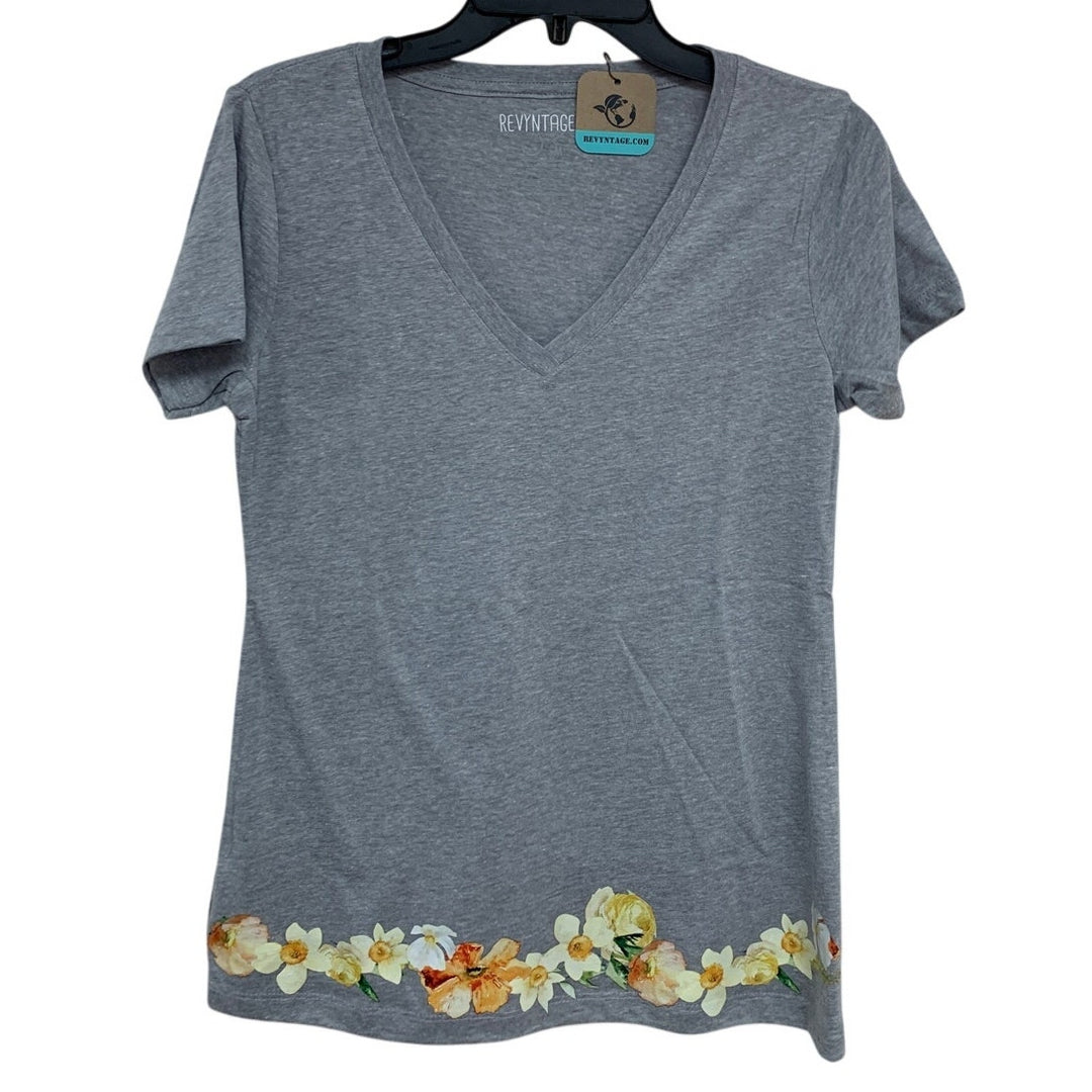 New Hand Printed Medium Heathered Gray Floral Wrap Around Short Sleeve Tee Shirt