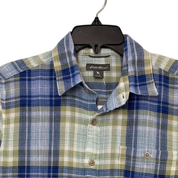 New Eddie Bauer Mens Small Blue Plaid Breezeway Button Casual Short Sleeve Shirt