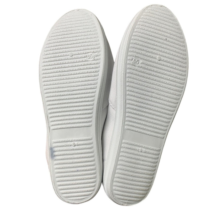 New Shoes8teen Womens Size 6.5 White Sneakers Lace Up Canvas Low Top Shoes