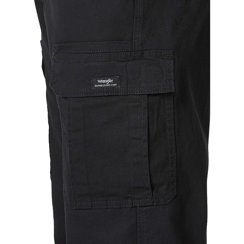 NWT New Wrangler Authentics Mens 46X30 Black Relaxed Fit Stretch Cargo Pants
