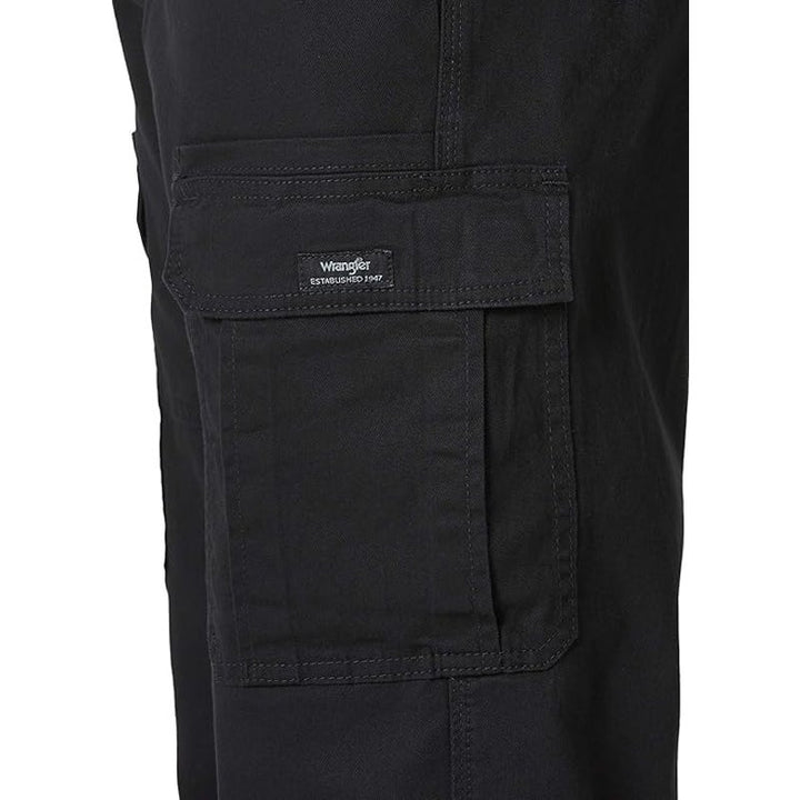 NWT New Wrangler Authentics Mens 46X30 Black Relaxed Fit Stretch Cargo Pants