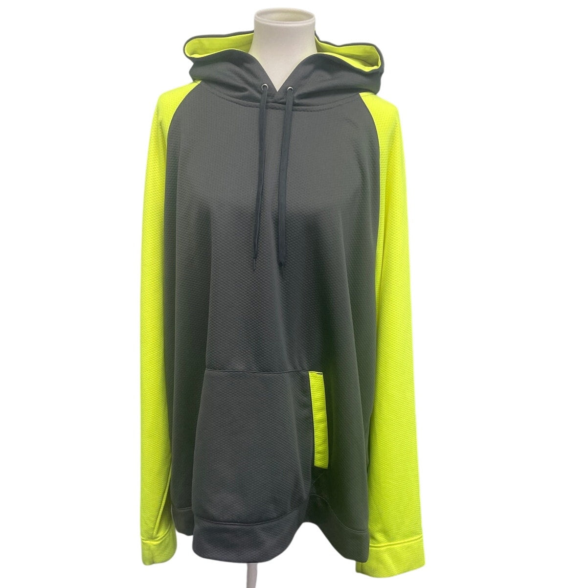 More Pre-Loved Clothing
