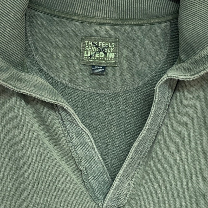 New American Eagle Womens Medium Green Long Sleeve Deep V Neck Sweatshirt