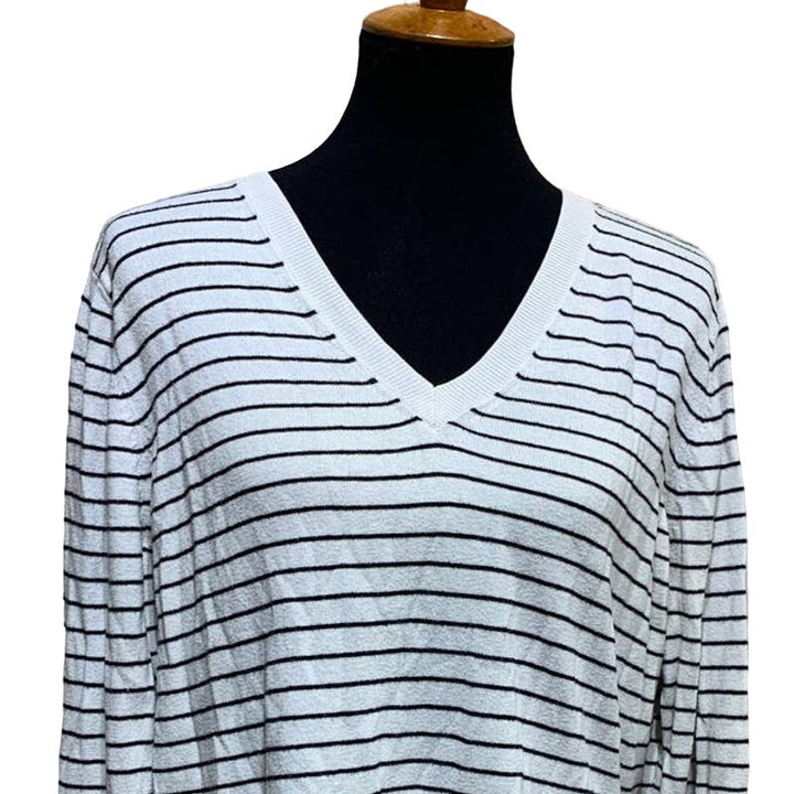 Worthington Petite XL Cotton Blend Black White Stripe Long Sleeve V-Neck Sweater