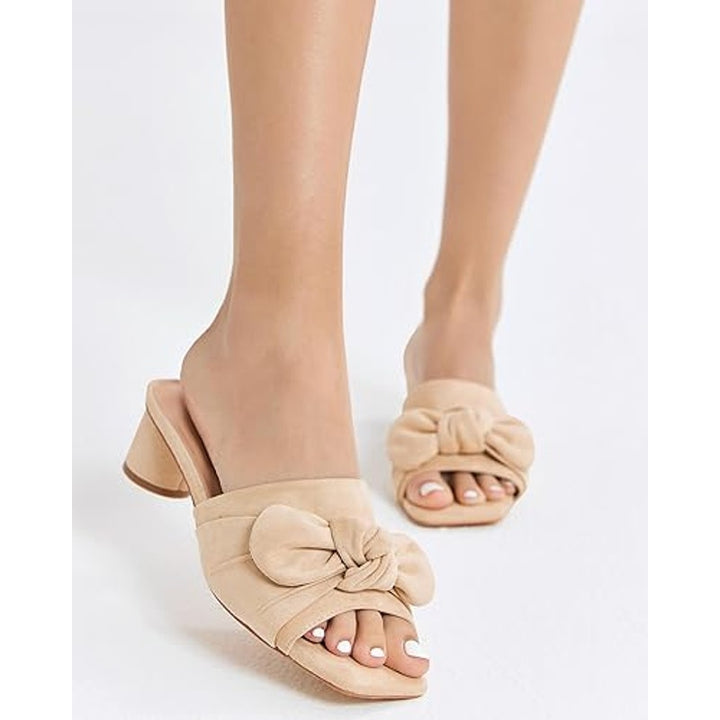 Coutgo Women Size 11 Tan Soft Faux Suede Bow Open Toe 2" Block Heel Sandal Shoes