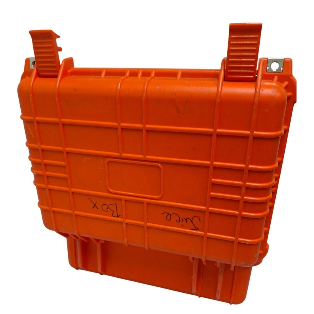Heavy Duty Orange Plastic Equipment Carrying Case 16 x 13 x 7 w Handle