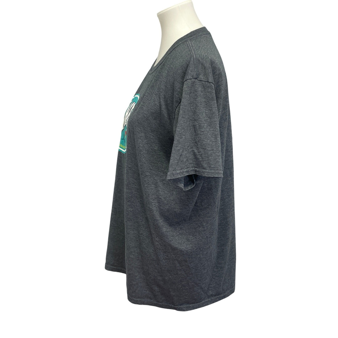 Zambu Brazilian Buzz Button Inspired Mens Medium Cotton Blend Crew Neck Tee