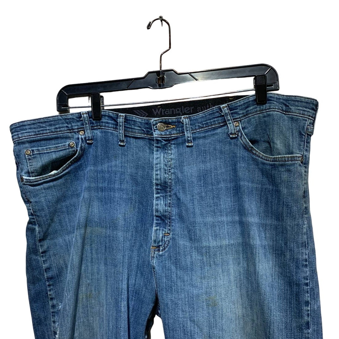 Wrangler Authentics 46 X 32 Rugged Distressed Elastic Waistband Denim Blue Jeans