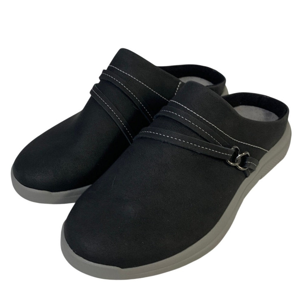 JSport Womens Size 7 Black Faux Leather Gina Slip On Memory Foam Sneaker Shoes